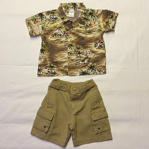 Old Navy Boys Short Set Size 12-18 Month LIKE NEW
